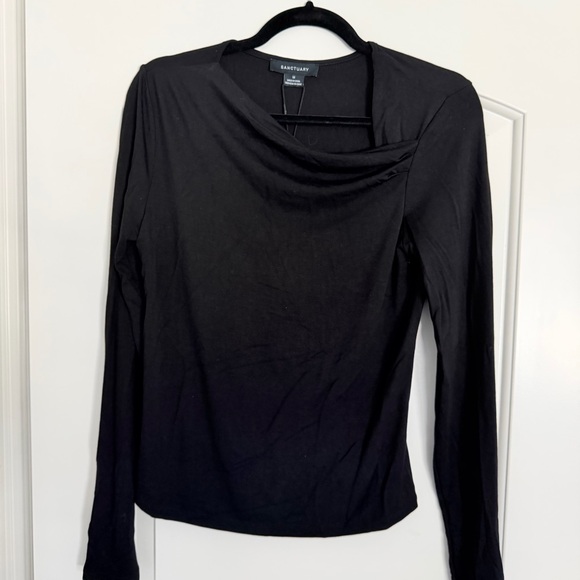 NWT Sanctuary Women’s Black Asymmetrical Long Sleeve Top - size medium - Picture 9 of 9